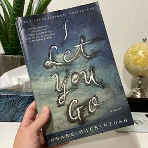 ✨3 for 15/ I Let You Go - Clare Mackintosh Paperback